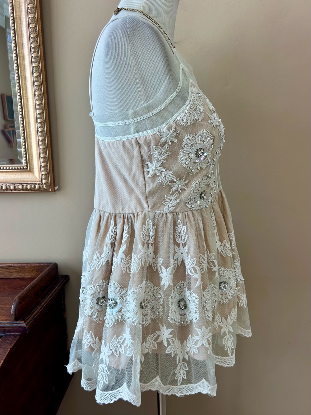 Anthropologie LetMeBe Seaquin Pearl Beaded Going Out Babydoll Top S NWOT - Picture 9 of 14